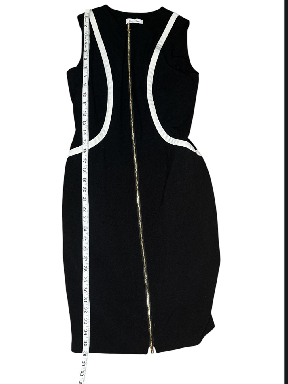 Calvin Klein Black White Zip Front Sheath Dress Gold Zipper 6/8 size - Picture 5 of 7